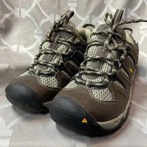 Youth Keen Hiking Shoes *NWOT